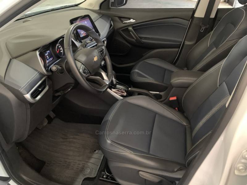 CHEVROLET - TRACKER - 2021/2022 - Branca - R$ 106.800,00