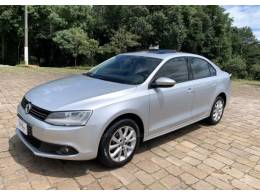 VOLKSWAGEN - JETTA - 2013/2013 - Prata - R$ 69.800,00