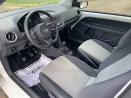 VOLKSWAGEN - UP - 2015/2015 - Branca - Sob Consulta