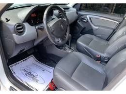 RENAULT - DUSTER - 2013/2014 - Branca - Sob Consulta