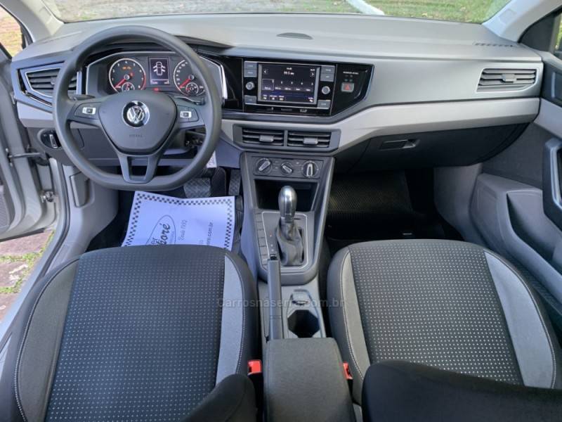 VOLKSWAGEN - POLO - 2018/2018 - Prata - R$ 73.800,00