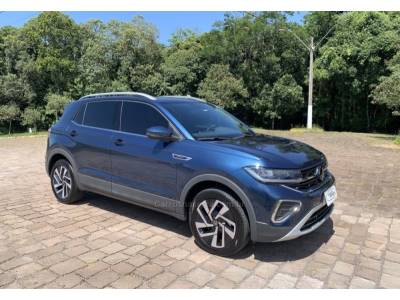 VOLKSWAGEN - T-CROSS - 2024/2025 - Azul - R$ 156.800,00