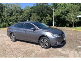 NISSAN - SENTRA - 2018/2018 - Cinza - R$ 69.800,00