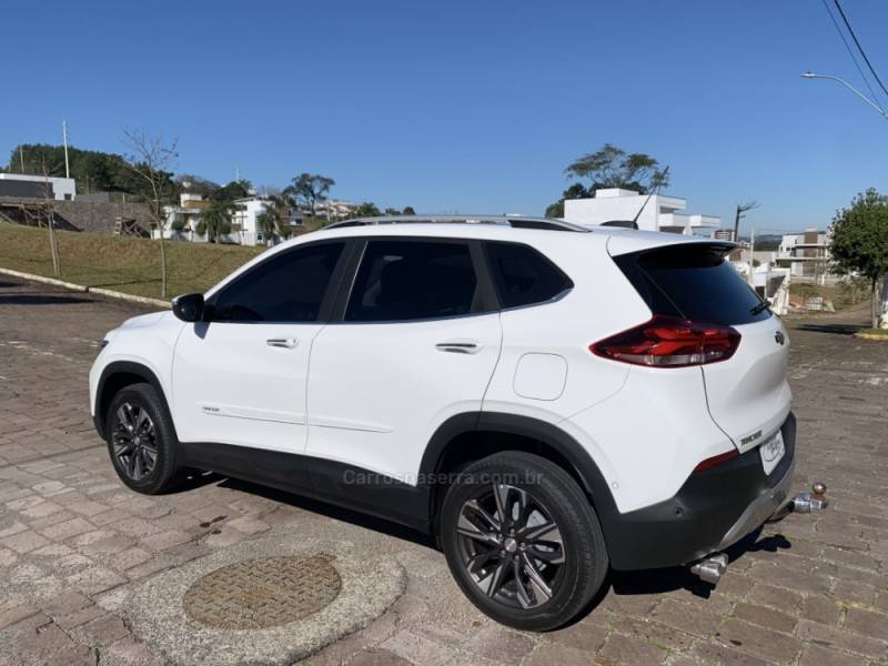 CHEVROLET - TRACKER - 2021/2022 - Branca - R$ 106.800,00