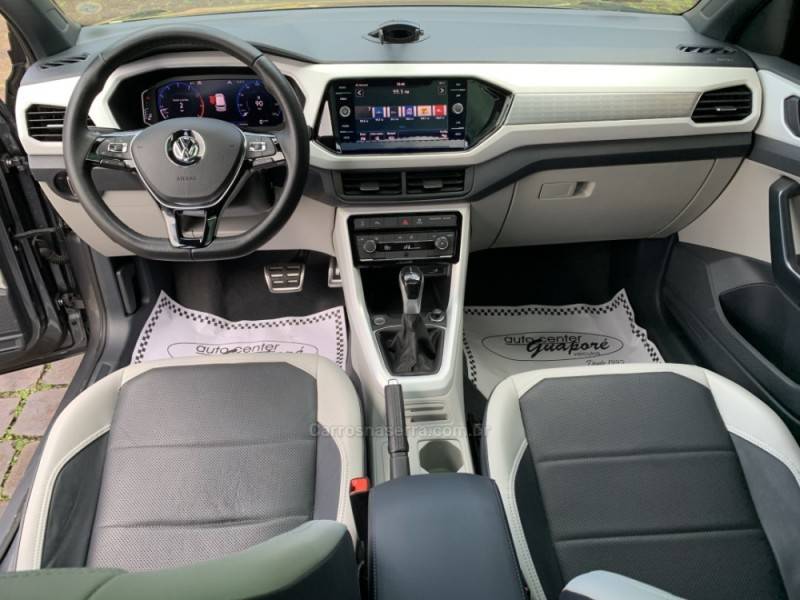 VOLKSWAGEN - T-CROSS - 2019/2020 - Cinza - R$ 112.800,00