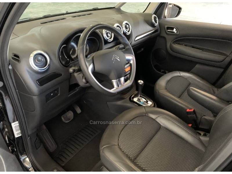 CITROËN - C3 PICASSO - 2013/2014 - Preta - R$ 41.800,00