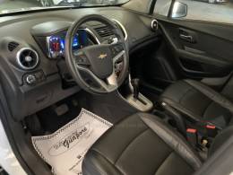 CHEVROLET - TRACKER - 2015/2015 - Branca - R$ 70.800,00