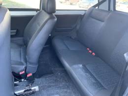 FIAT - UNO - 2010/2011 - Branca - R$ 32.800,00
