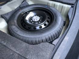 TOYOTA - YARIS - 2019/2020 - Cinza - R$ 87.800,00