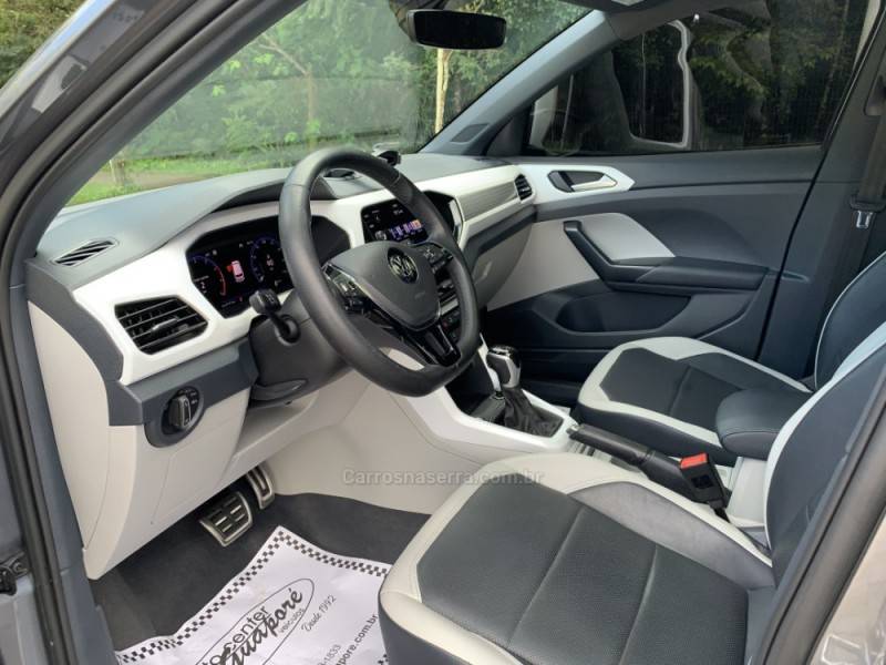 VOLKSWAGEN - T-CROSS - 2019/2020 - Cinza - R$ 112.800,00
