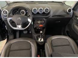CITROËN - C3 PICASSO - 2013/2014 - Preta - R$ 41.800,00