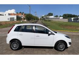 FORD - FIESTA - 2011/2012 - Branca - R$ 28.800,00