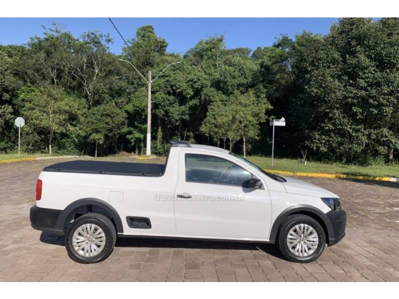 VOLKSWAGEN - SAVEIRO - 2023/2023 - Branca - R$ 71.800,00