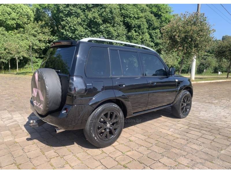 MITSUBISHI - PAJERO TR4 - 2010/2010 - Preta - R$ 61.800,00