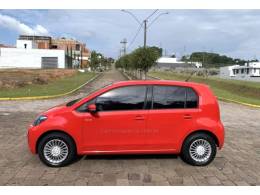 VOLKSWAGEN - UP - 2016/2017 - Vermelha - R$ 59.800,00