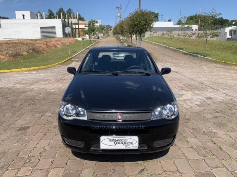 FIAT - PALIO - 2008/2009 - Preta - R$ 25.800,00