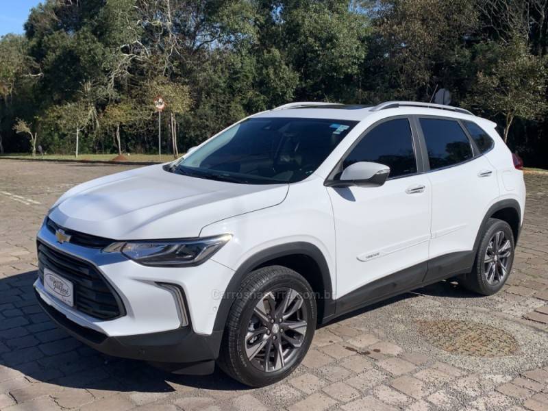 CHEVROLET - TRACKER - 2021/2022 - Branca - R$ 106.800,00