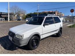 FIAT - UNO - 2010/2011 - Branca - R$ 32.800,00