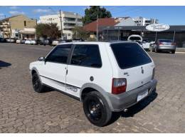 FIAT - UNO - 2010/2011 - Branca - R$ 32.800,00