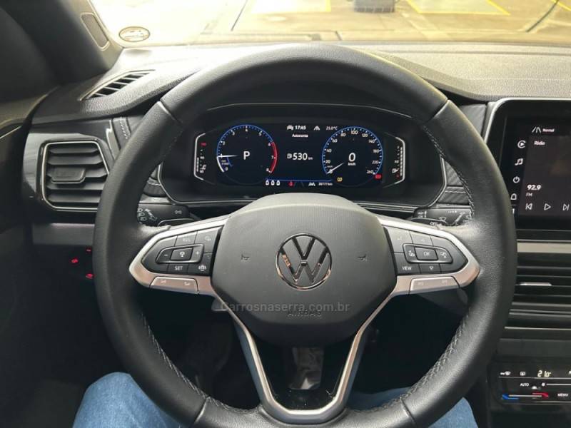 VOLKSWAGEN - T-CROSS - 2024/2025 - Cinza - R$ 158.800,00
