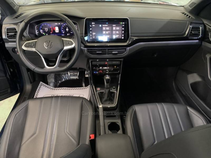 VOLKSWAGEN - T-CROSS - 2024/2025 - Azul - R$ 156.800,00