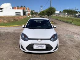FORD - FIESTA - 2011/2012 - Branca - R$ 28.800,00